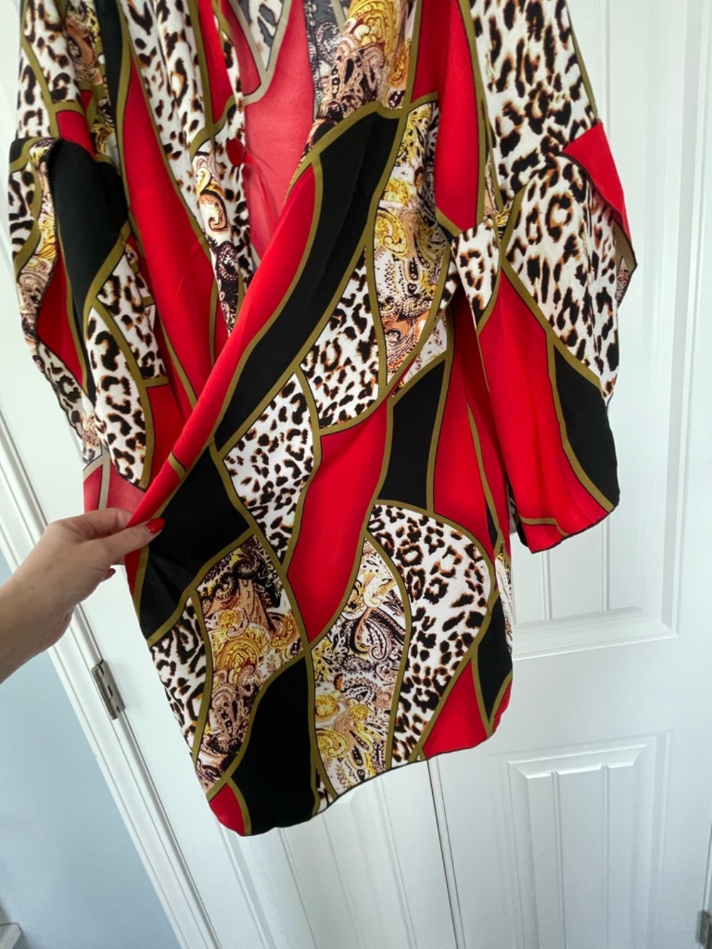 Red & Black Patterned Women's Kimono Kimono Size 18+ - Picture 6 of 7